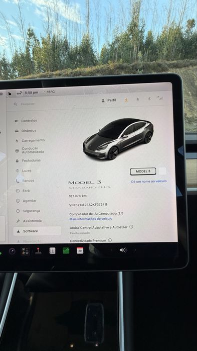 Tesla model 3 standard plus