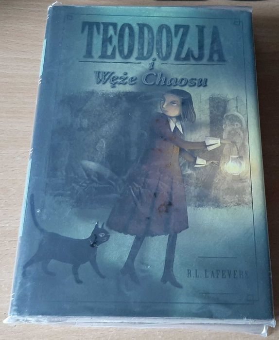 R.L. LaFevers – Teodozja i Węże Chaosu