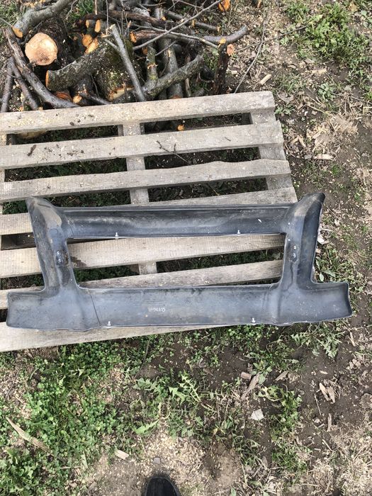 Накладка на бампер Mitsubishi L200 1996-2006