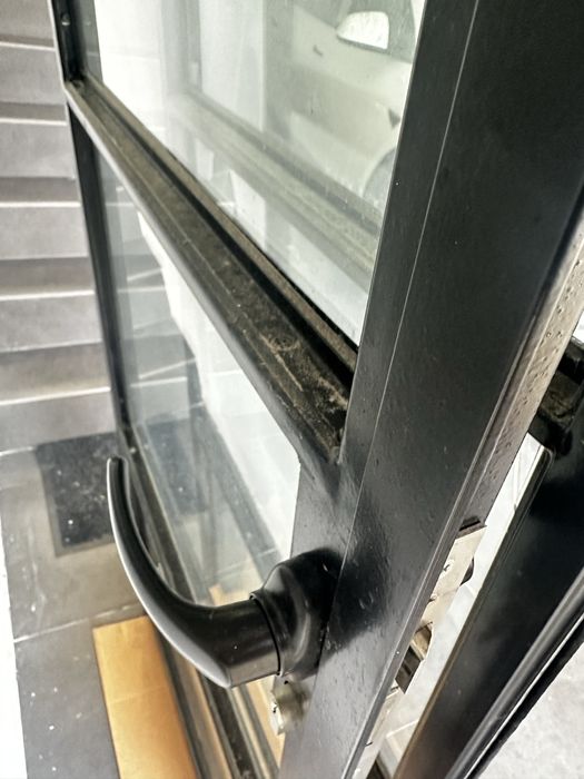 Porta em ferro em optimo estado