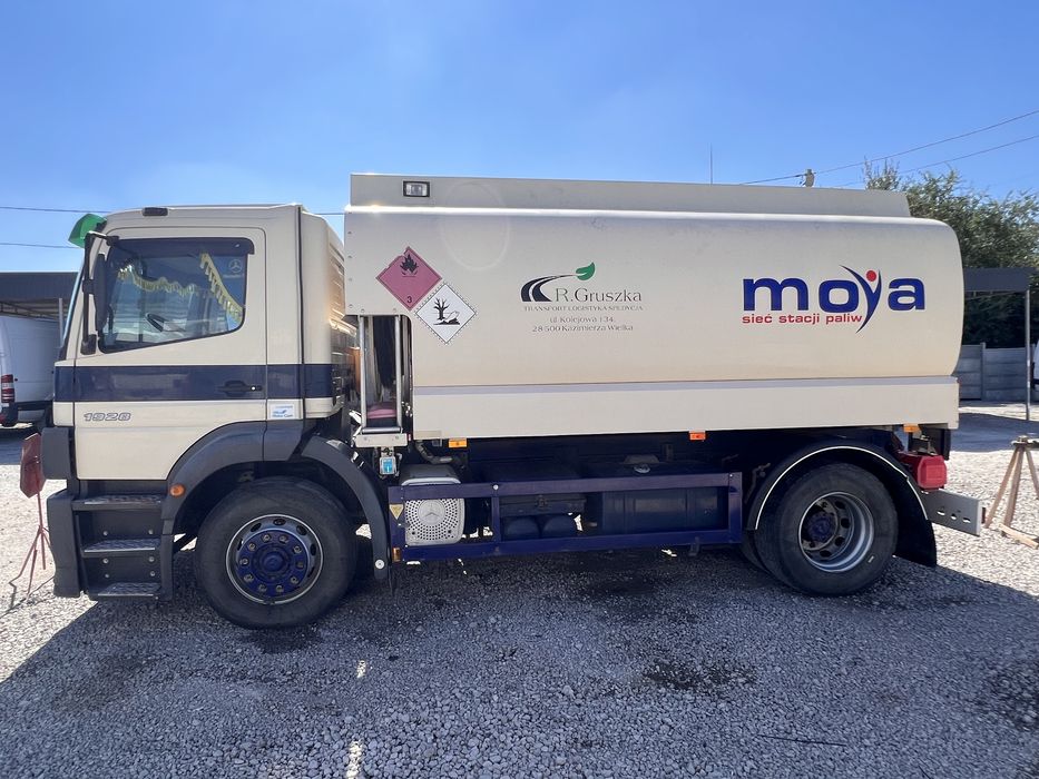 Услуги Бензовоза, топливозаправщика (перевозка любых видов топлива)