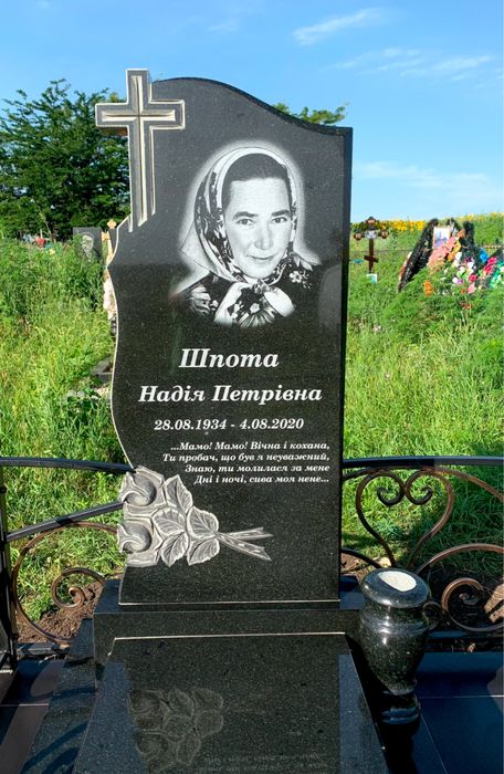 Гранитные памятники Беляевка и Одесская обл