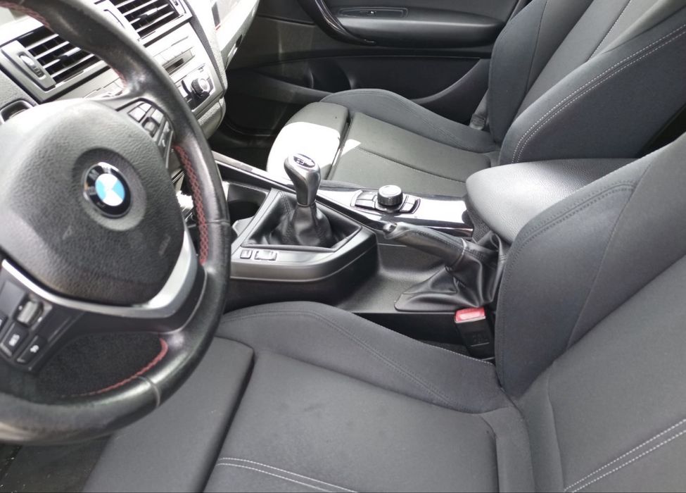 Bmw 116D F20 sport efficient dynamics vendo ou troco
