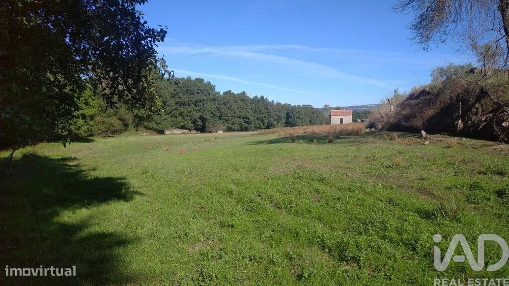 Terreno em Vila Cortês da Serra de 9200,00 m2