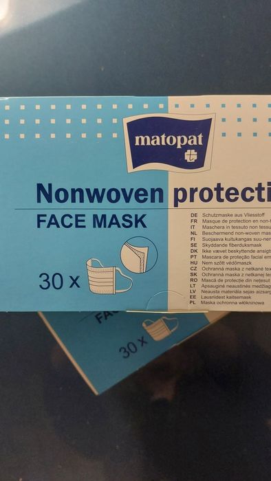 Nowe 90 szt  /3 opakowania/maseczek jednorazowych