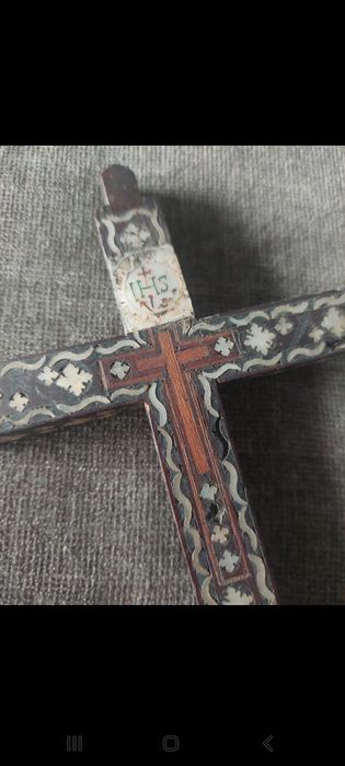 Cruz antiga madrepérola