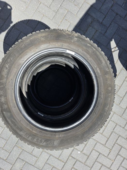Felgi DEZENT 15 +gratis  opony Michelin Alpine