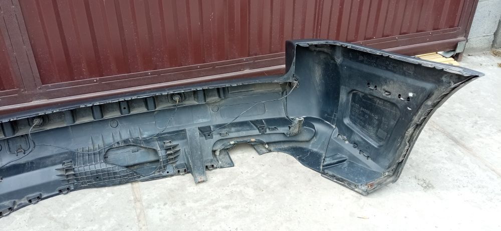 Бампер задній задний BMW X3 E83 БМВ Х3 Е83