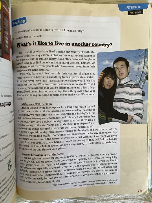 Manual “Upgrade” Inglês 10.° Ano - ASA