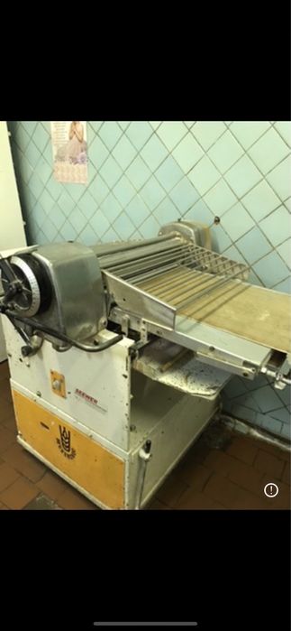 Тісторозкачувальна машина Seewerondo