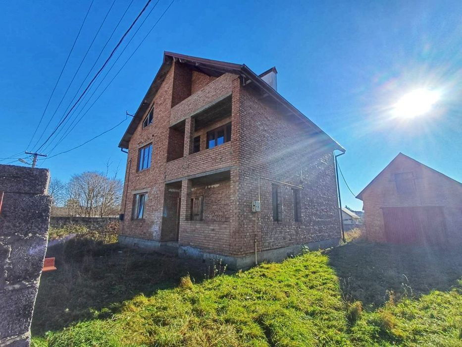 Продаж будинку м. Рудки