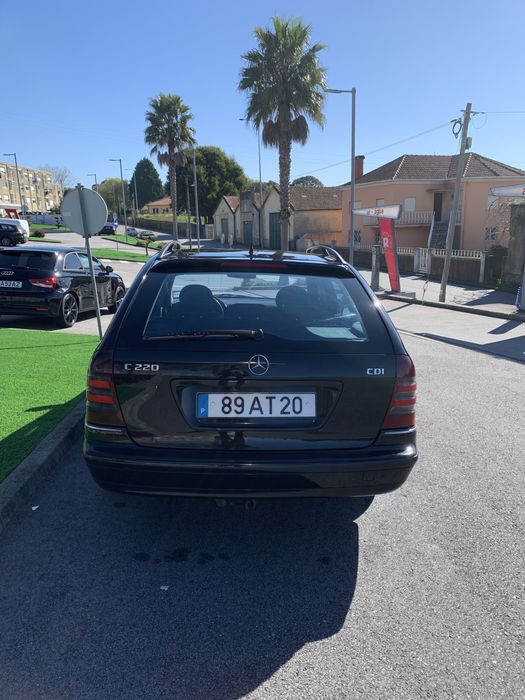 Mercedes c220 avantgarde aceito retomas  clio 1.9d ibiza 1.9 mt07