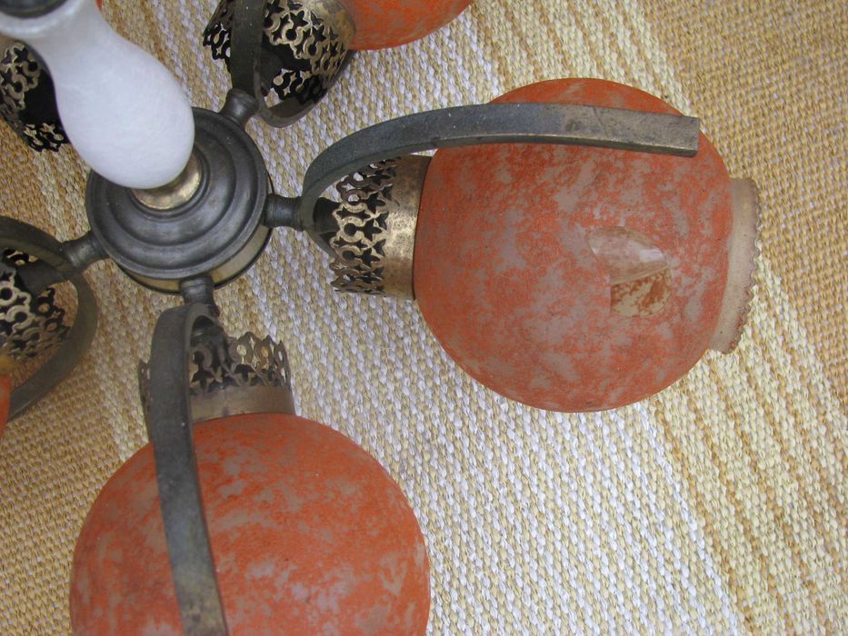 Conjunto de candeeiros antigos