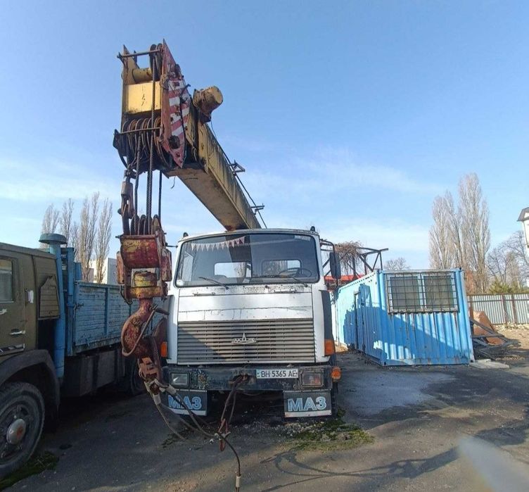Автокран   М А З