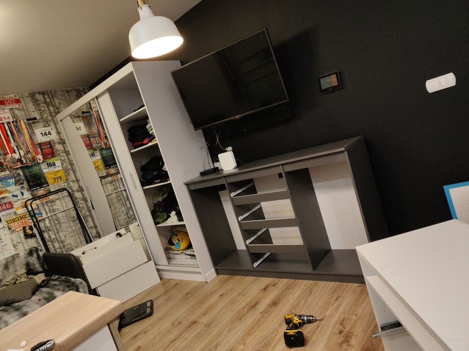 Sprzedam telewizor LG 42 całe