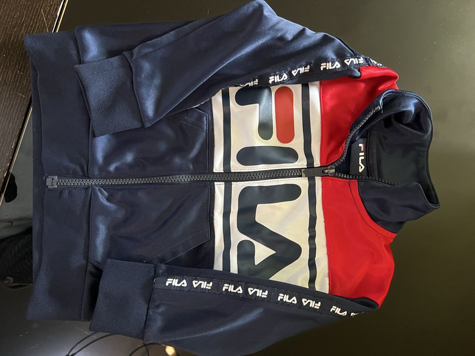 Roupa criança casacos usados