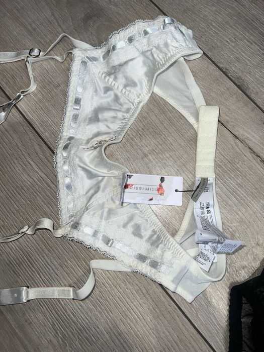 Бюст тезеніс tezenis ,пояс під чулки