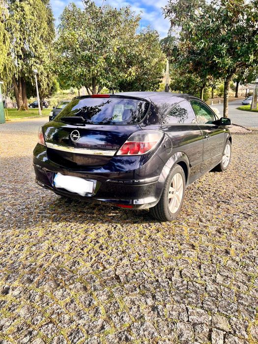 Opel Astra 1.7 GTC CDTI