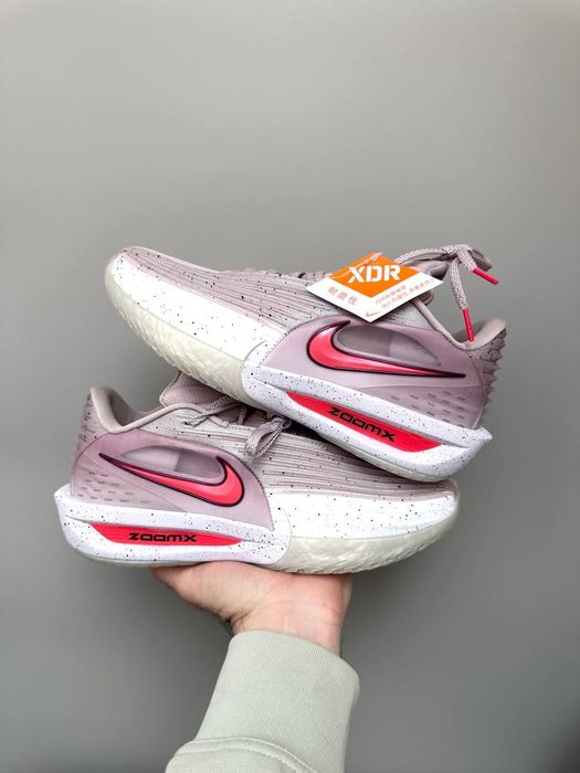 nike gt cut 3 - купити чоловіче взуття - Ціна на OLX.ua
