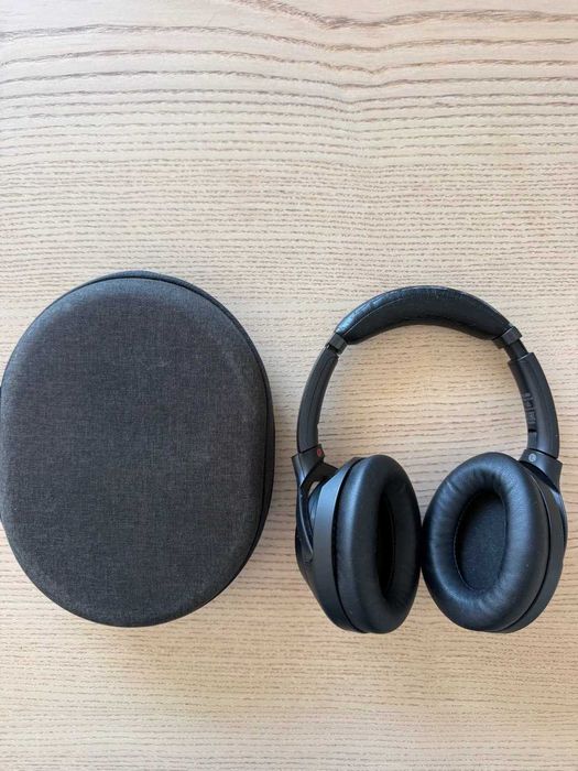 Sony WH-1000XM-3