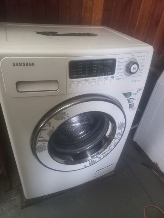 Продам пральну машинку  самсунг