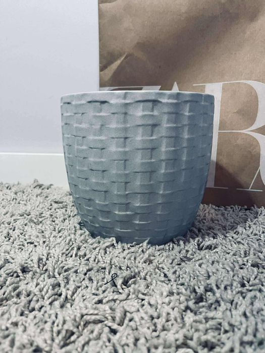 Piękna pleciona doniczka na kwiaty donica ceramiczna