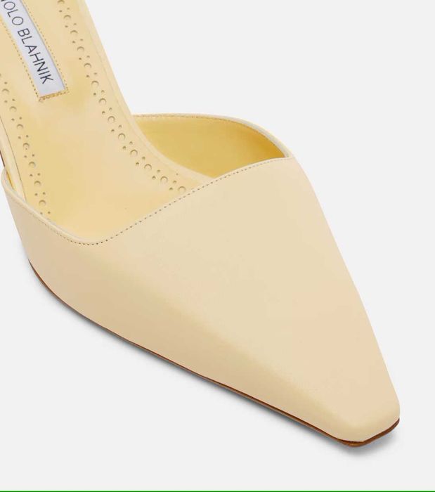 Klapki Moiramu od Manolo Blahnik