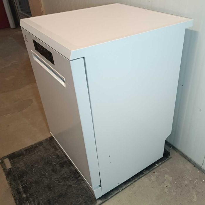 Zmywarka Electrolux ESM48310SW 60cm 14kpl SatelliteClean AirDry MaxiFlex 06.12/01