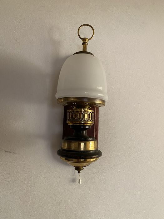 Candeeiro de corredor