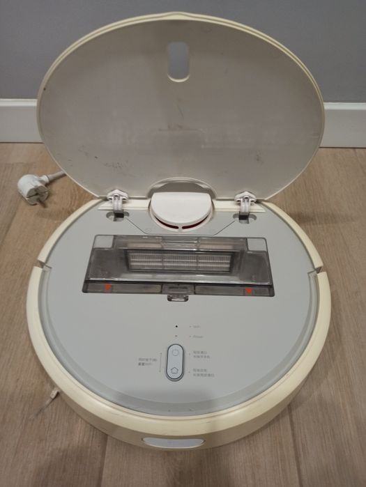 Робот пылесос Xiaomi Mi Robot Vacuum