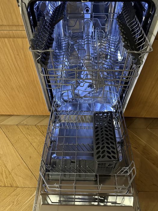 Zmywarka do zabudowy Electrolux ESL4650RO (uszkodzona)