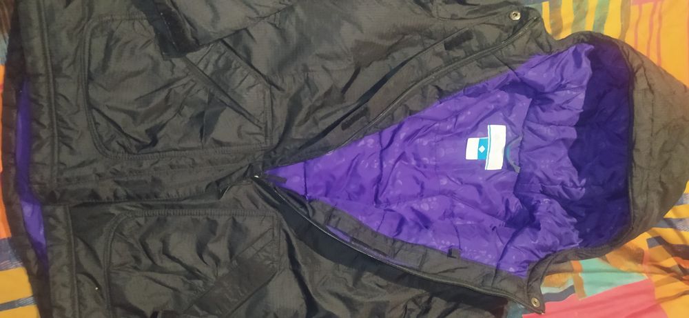 Куртка на девочку.