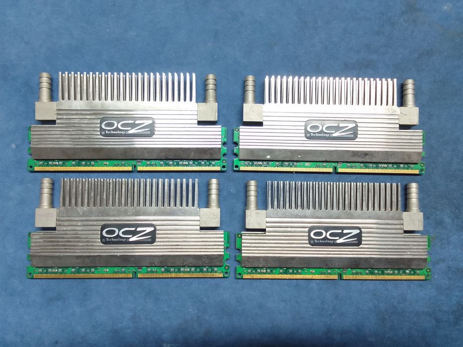 Оперативная память OCZ 1Gb под водяное охлаждение