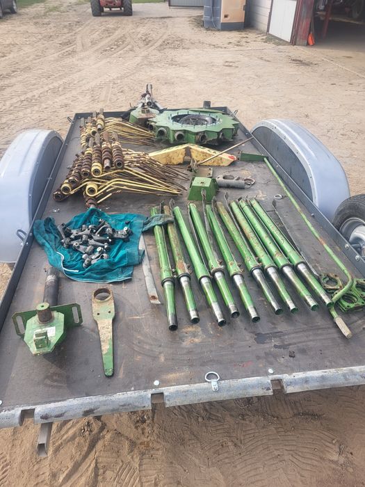 Zgrabiarka krone Swadro części ramiona tuleja