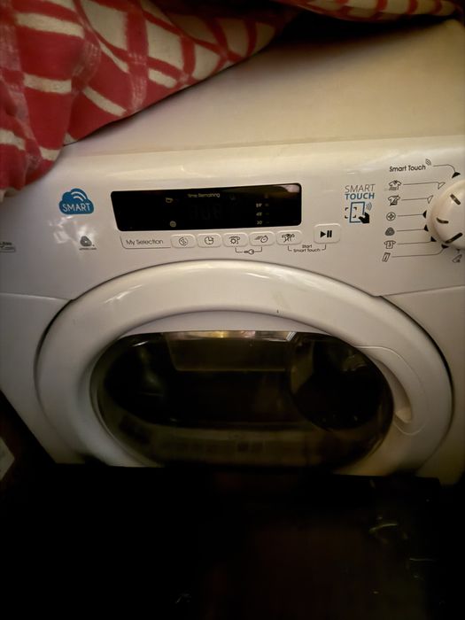 Сушильний автомат Candy CS4 H7A1DE-S