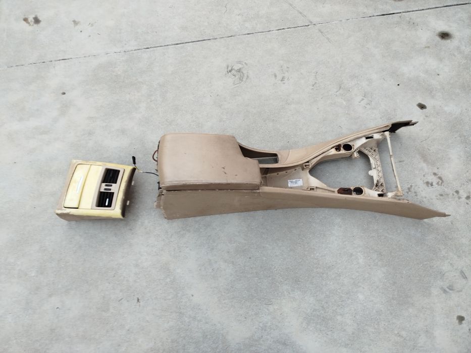 Podłokietnik BMW e 90