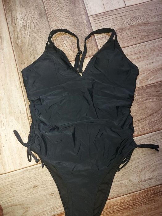 Купальник 48р Л новий