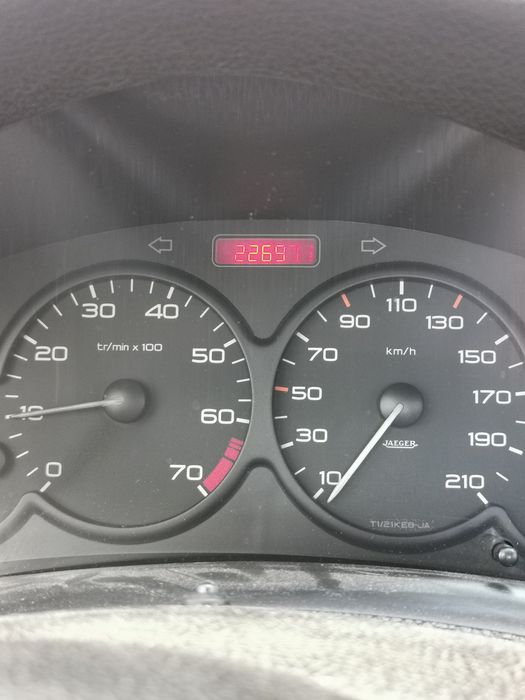 Peugeot 206 1. 1