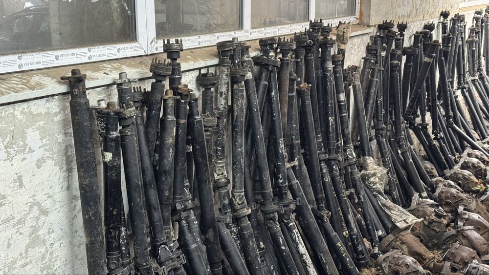 Кардан карданний вал BMW БМВ Е46 Е39 Е60 Е61 Е90 Е91 автомат механіка