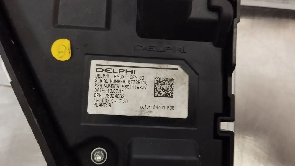 MOLDURA RADIO / COMANDO MULTIFUNÇÕES CITROEN C4 PICASSO II REF.