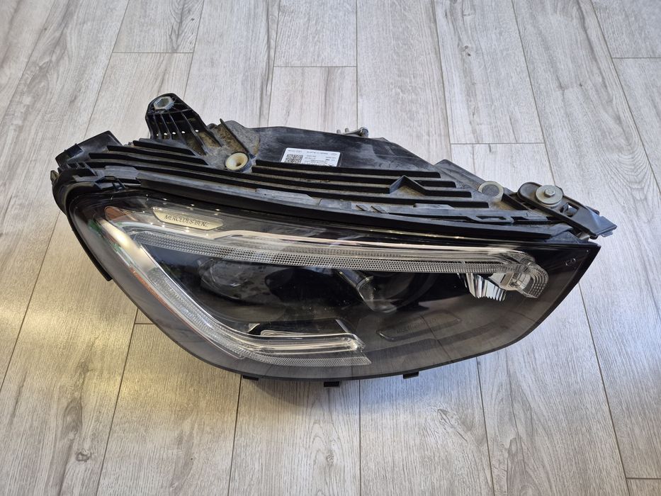 Фара права Mercedes GLC 2020-2022 USA