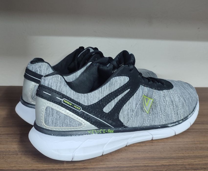 Кросівки чоловічі Venice