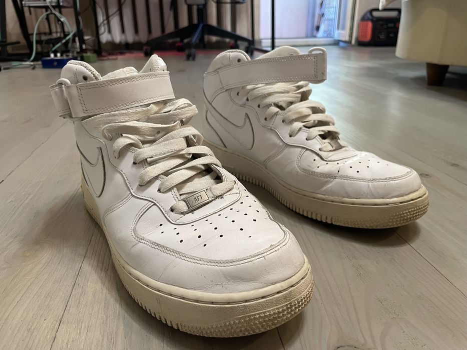 Nike Air Force 1  Mid