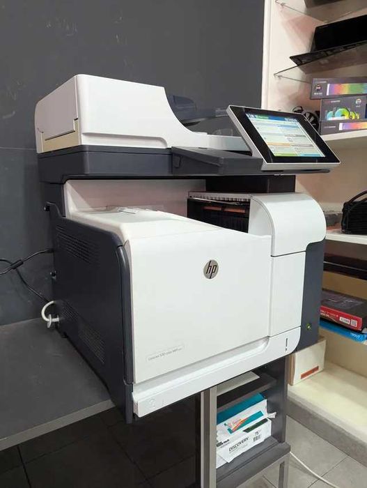 Impressora HP LaserJet 500 Color MFP M575