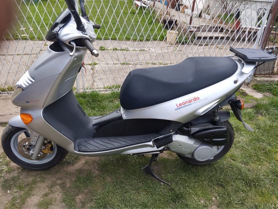 Skuter Aprilia Leonardo 150