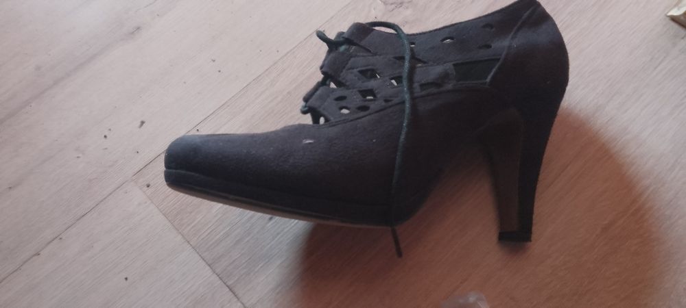 Buty , damskie botki