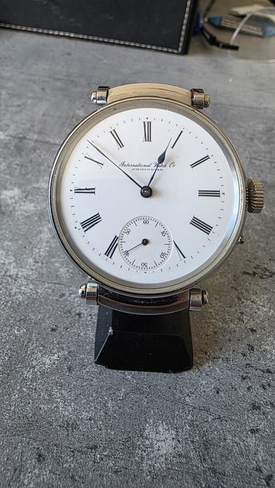 Pasowki IWC i Jaeger le Coultre