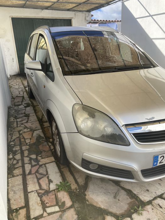 Opel Zafira B 1.9 CDTI – 7 Lugares – 2005
