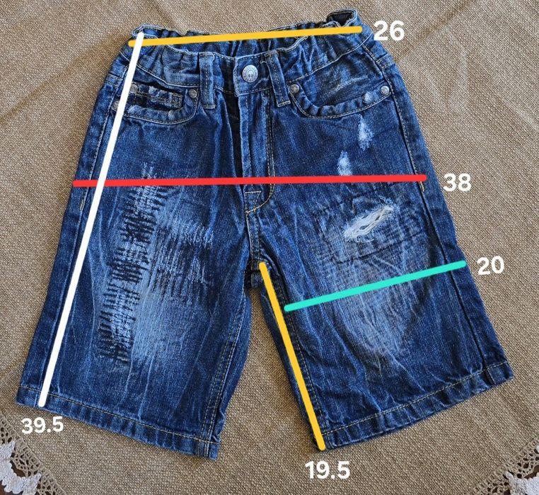 Chłopięce szorty jeansowe z przetarciami rozm. 134