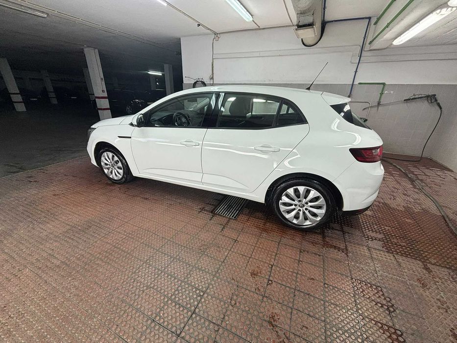Carro Renault Megane 2018 1.5